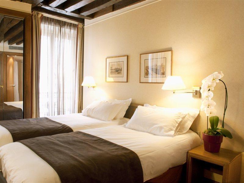 Hotel Touraine Opera Paris Exteriör bild