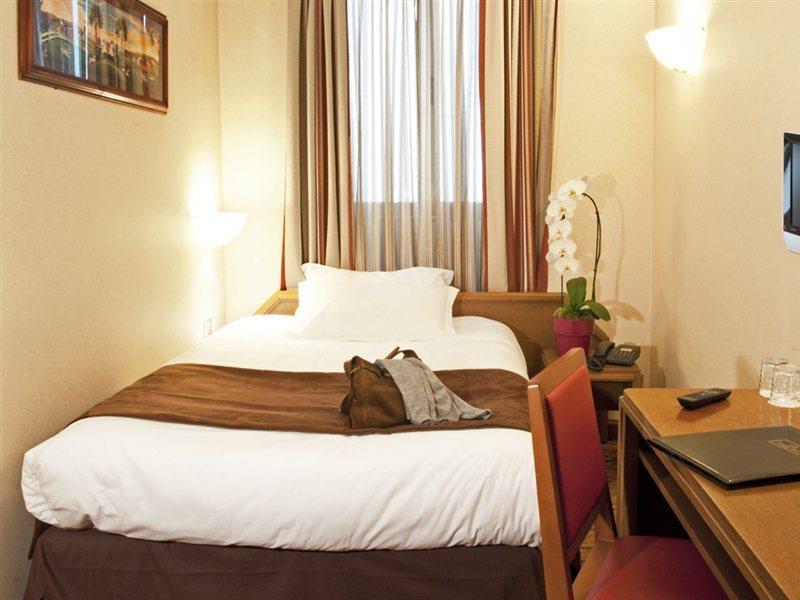 Hotel Touraine Opera Paris Exteriör bild